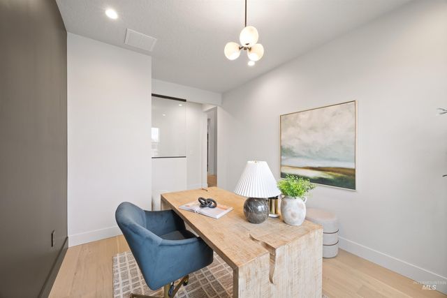 7232 N Firhill Pl, Eagle, ID 83616