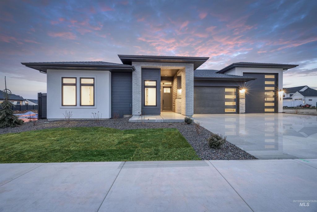 7232 N Firhill Pl, Eagle, ID 83616