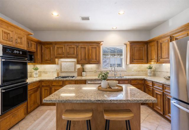 25722 Overlake Drive, Spring, TX 77380