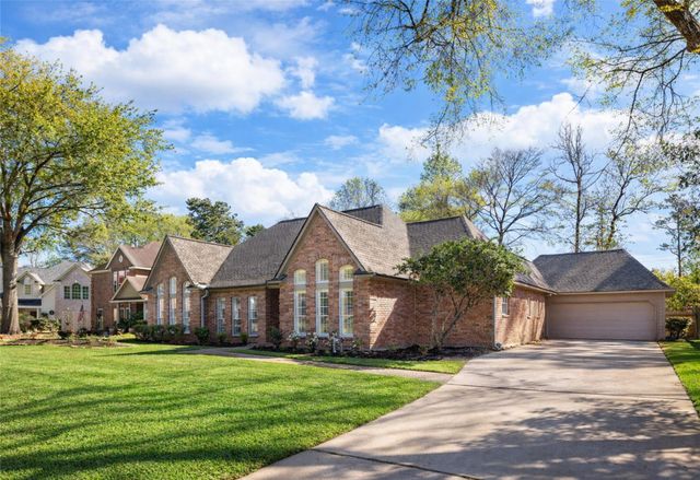 25722 Overlake Drive, Spring, TX 77380