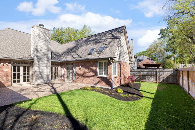 25722 Overlake Drive, Spring, TX 77380