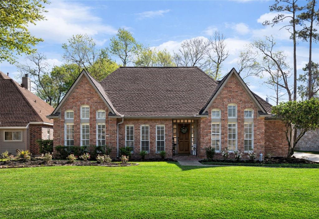 25722 Overlake Drive, Spring, TX 77380