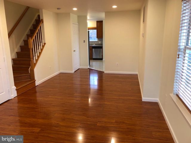 14210 AUTUMN CIR, Centreville, VA 20121