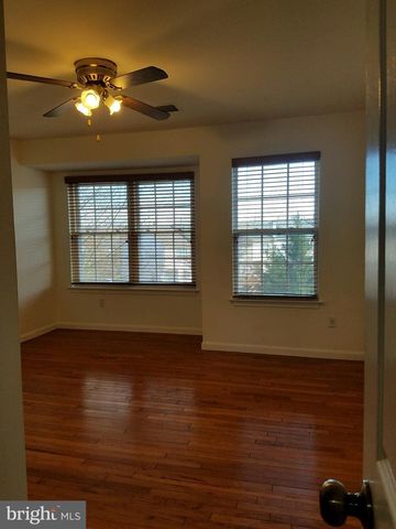 14210 AUTUMN CIR, Centreville, VA 20121