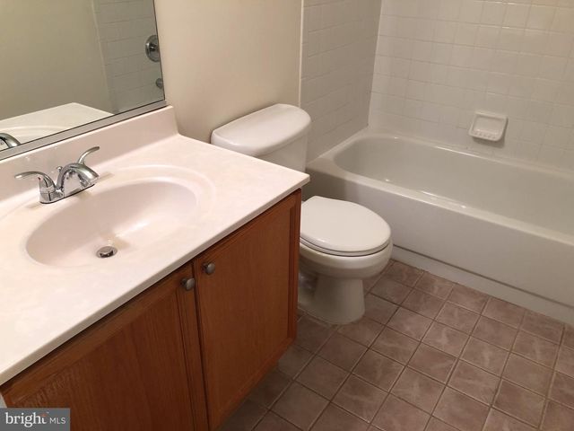 14210 AUTUMN CIR, Centreville, VA 20121