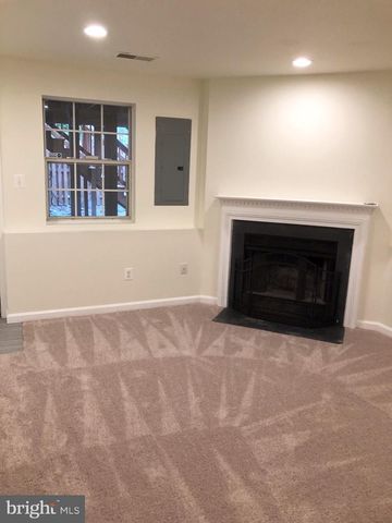 14210 AUTUMN CIR, Centreville, VA 20121