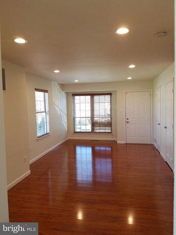 14210 AUTUMN CIR, Centreville, VA 20121