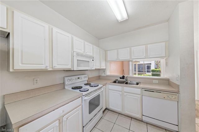 10045 Lone Cypress ST, Fort Myers, FL 33966