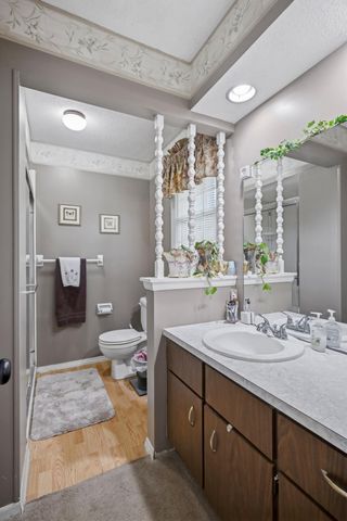2550 S Weller Avenue, Springfield, MO 65804