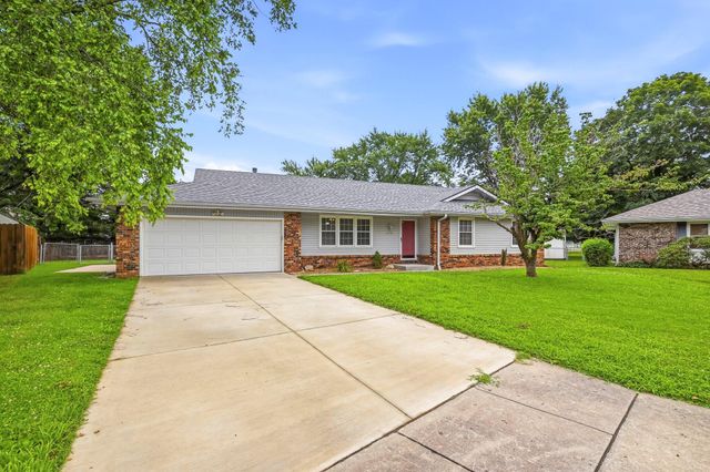 2550 S Weller Avenue, Springfield, MO 65804