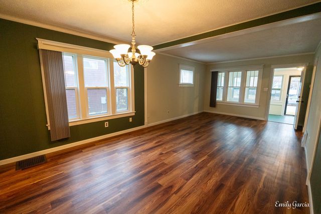 1151 W Dale Avenue, Muskegon, MI 49441