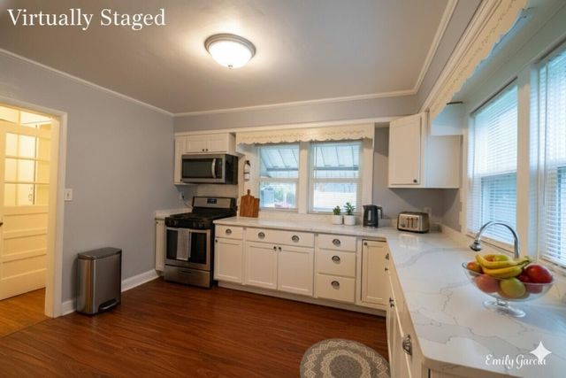 1151 W Dale Avenue, Muskegon, MI 49441