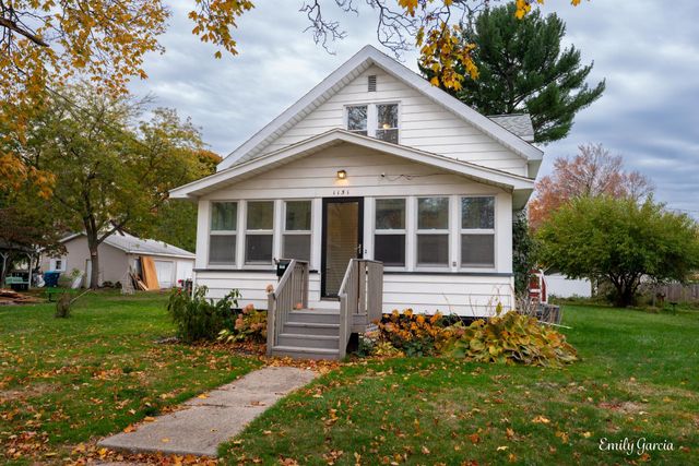 1151 W Dale Avenue, Muskegon, MI 49441