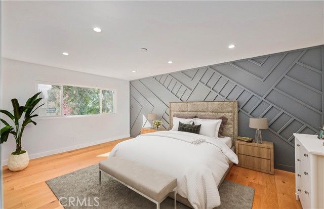 22357 Welby Way, Woodland Hills (los Angeles), CA 91303