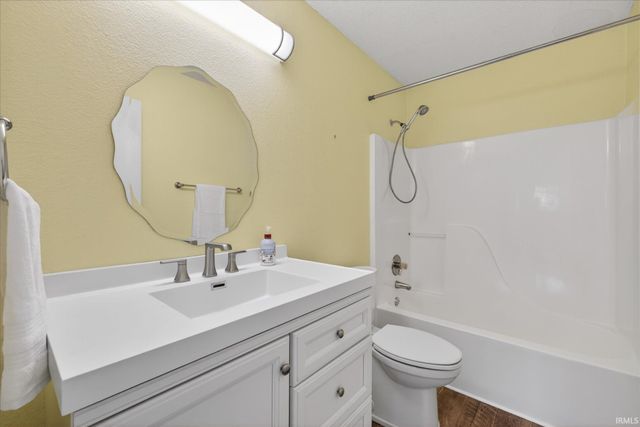 548 S Crimson Court, Bloomington, IN 47403