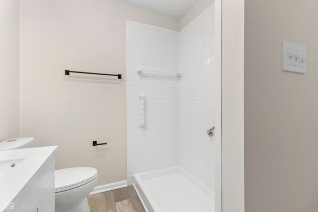 8104 Bromley Place, Indianapolis, IN 46219