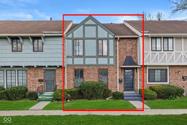 8104 Bromley Place, Indianapolis, IN 46219
