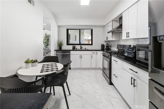 7839 Sausalito, West Hills, CA 91304