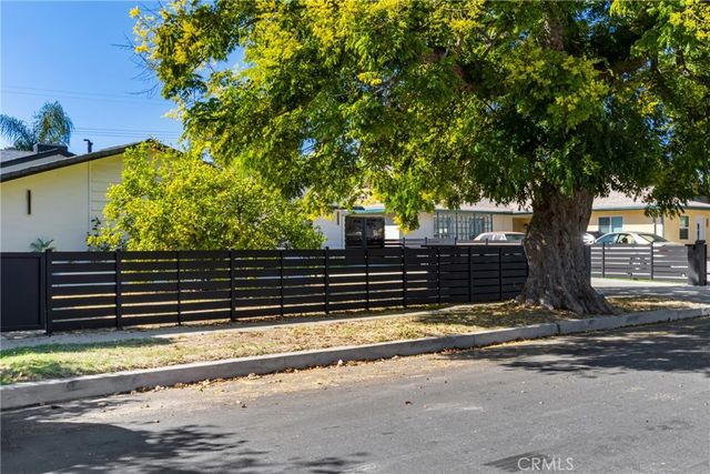 7839 Sausalito, West Hills, CA 91304