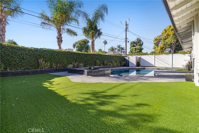 7839 Sausalito, West Hills, CA 91304