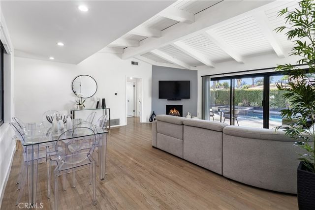 7839 Sausalito, West Hills, CA 91304