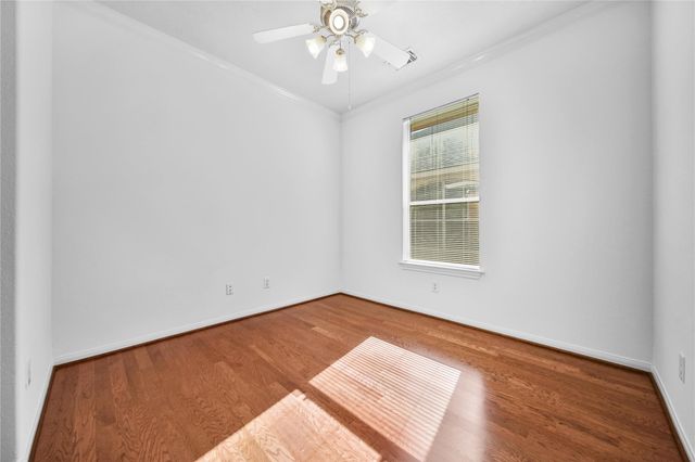 11 Griffin Hill Court, Spring, TX 77382