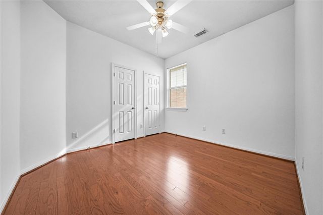 11 Griffin Hill Court, Spring, TX 77382