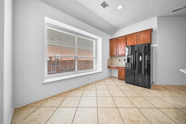 11 Griffin Hill Court, Spring, TX 77382