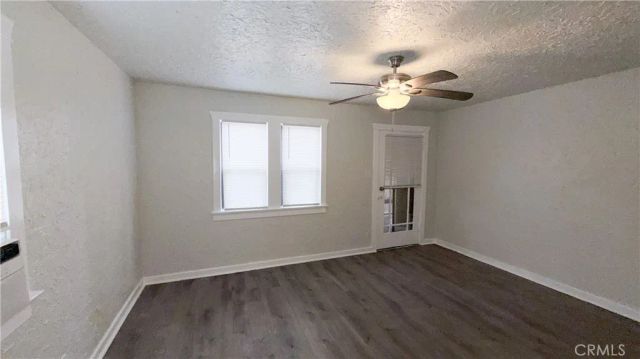 5023 Bakman Avenue 2, North Hollywood, CA 91601