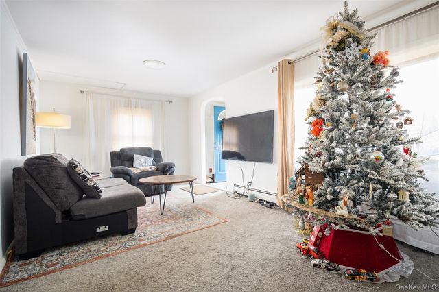 278 W Elm Road, Mastic Beach, NY 11951