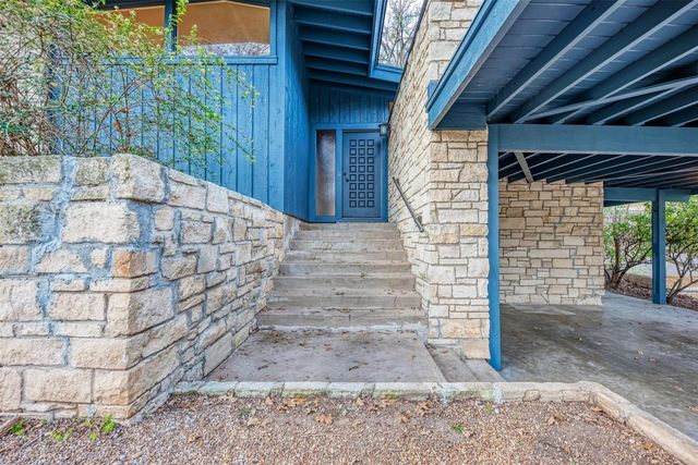1615 Elmhurst DR, Austin, TX 78741