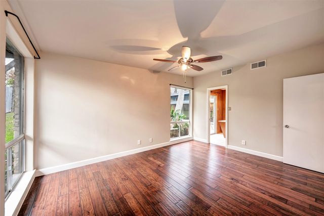 1615 Elmhurst DR, Austin, TX 78741