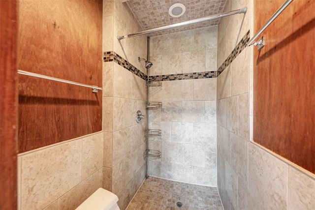 1615 Elmhurst DR, Austin, TX 78741