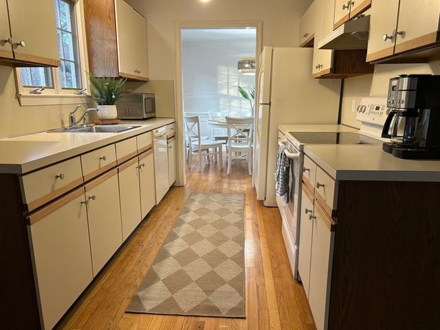 97 Headwaters Rd 1, Barnstable, MA 02632