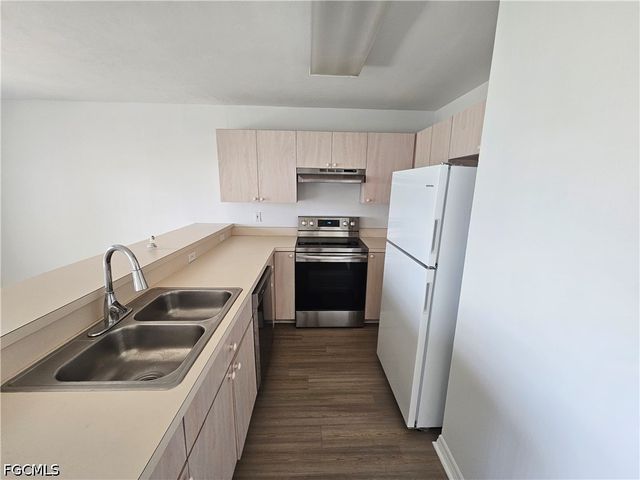 5337 Glenlivet RD, Fort Myers, FL 33907
