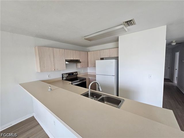 5337 Glenlivet RD, Fort Myers, FL 33907
