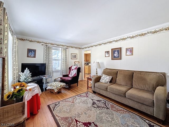 14 Ridge View Rd, Newton Town, NJ 07860