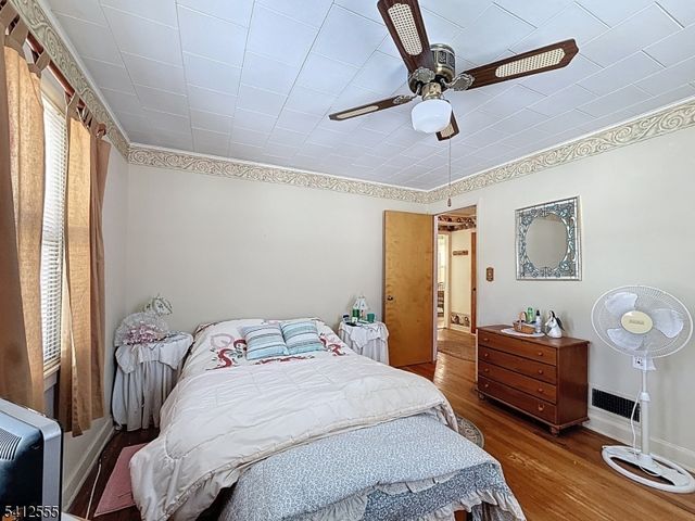 14 Ridge View Rd, Newton Town, NJ 07860