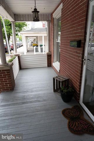 511 W BROADWAY, Red Lion, PA 17356