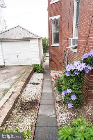 511 W BROADWAY, Red Lion, PA 17356
