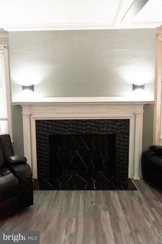 511 W BROADWAY, Red Lion, PA 17356
