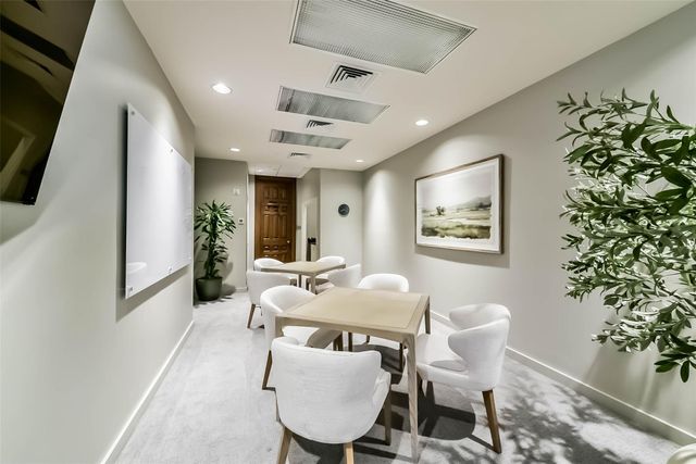 14 Greenway Plaza 21P, Houston, TX 77046