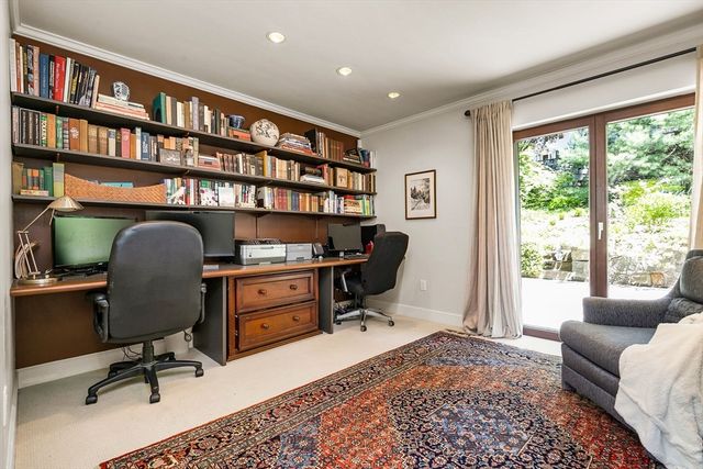 34 Lagrange St, Brookline, MA 02467