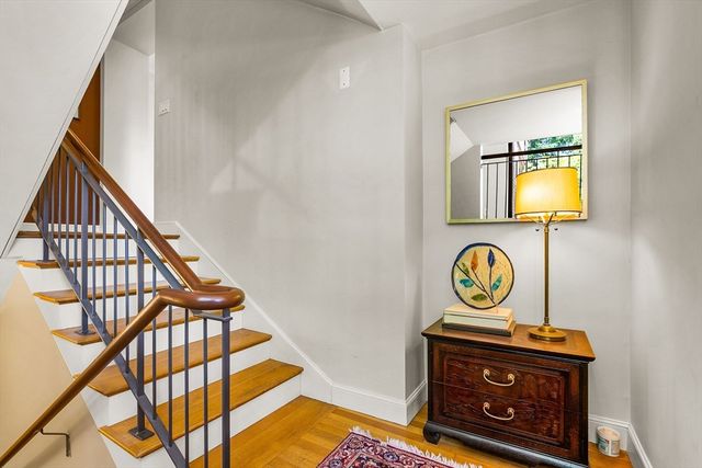 34 Lagrange St, Brookline, MA 02467