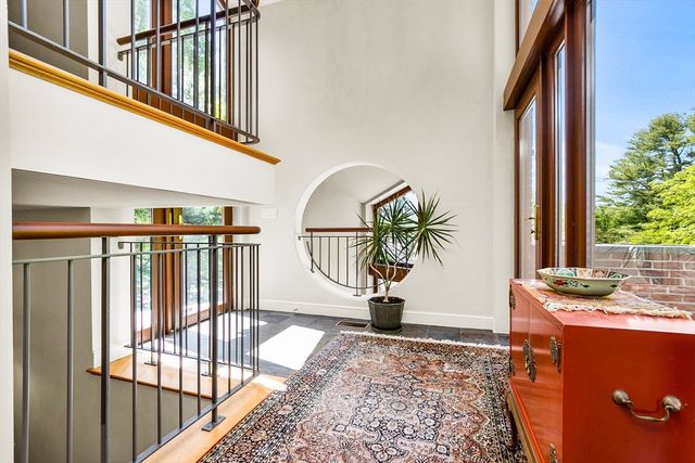 34 Lagrange St, Brookline, MA 02467