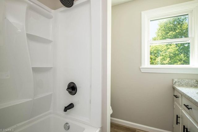 348 Albany Street, Burlington, NC 27215