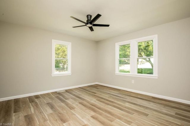 348 Albany Street, Burlington, NC 27215