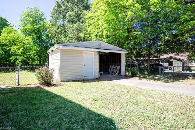 348 Albany Street, Burlington, NC 27215