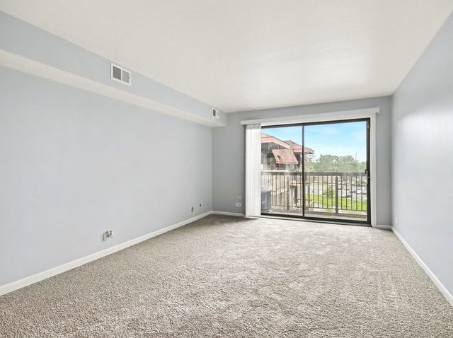 830 Elder Road 406, Homewood, IL 60430