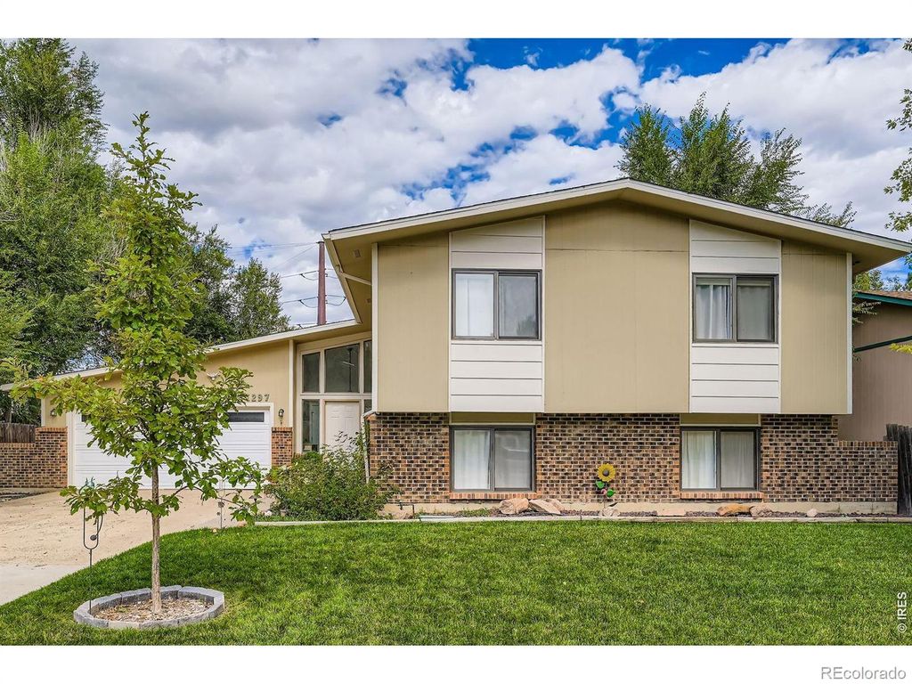1297 Doric Drive, Lafayette, CO 80026